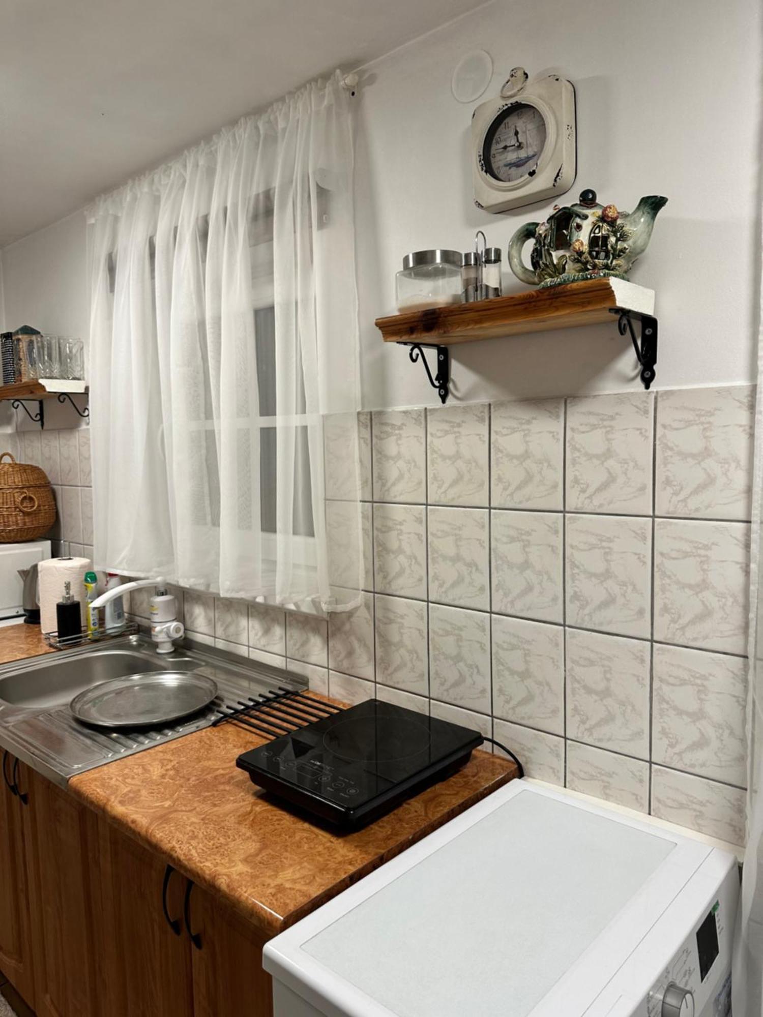Anni Apartment Ventspils Exterior photo